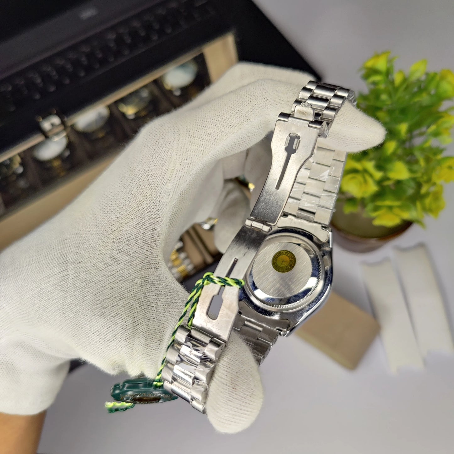 Rolex - Silver & Black Arabic - Day Date