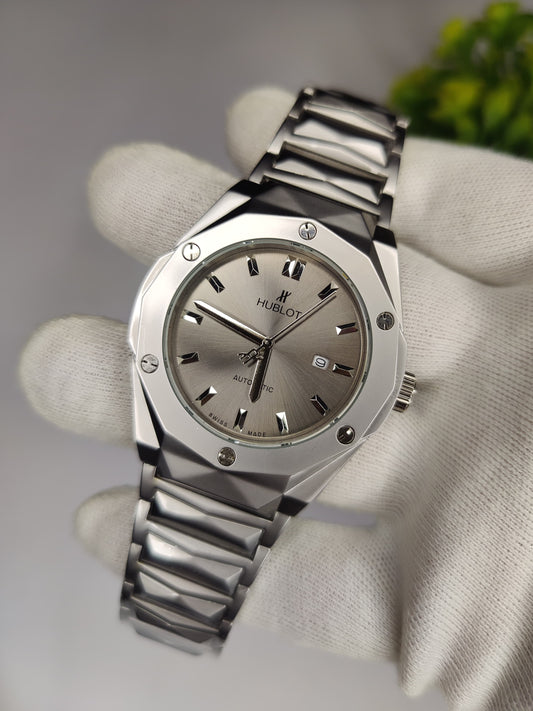 Hublot Diamond Cut Watch - Silver Grey